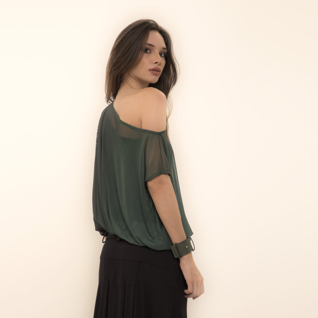 Bella - Blusa de tule balonê com top por baixo efeito degradê de verde alcaparra e preto