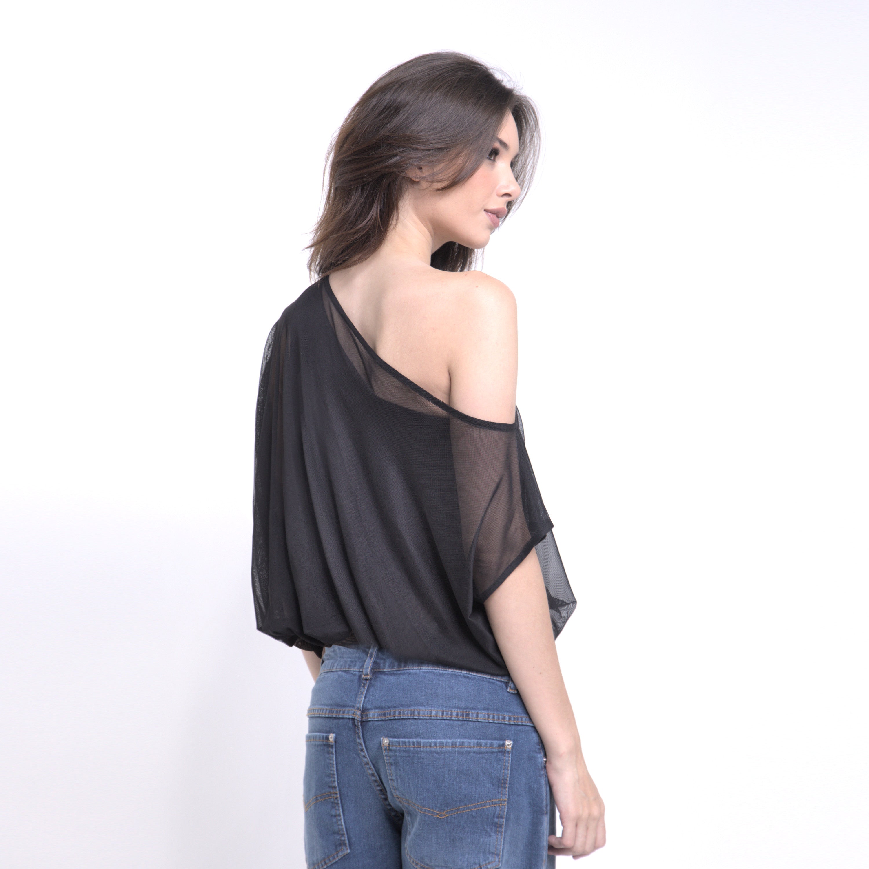 Bella - Blusa de tule balonê com top por baixo na cor preta
