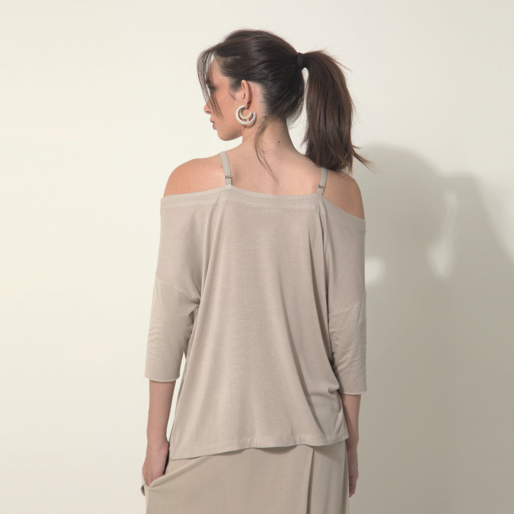 Anya - Blusa em malha com manga e alcinhas