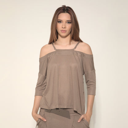 Anya - Blusa em malha com manga e alcinhas na cor cáqui