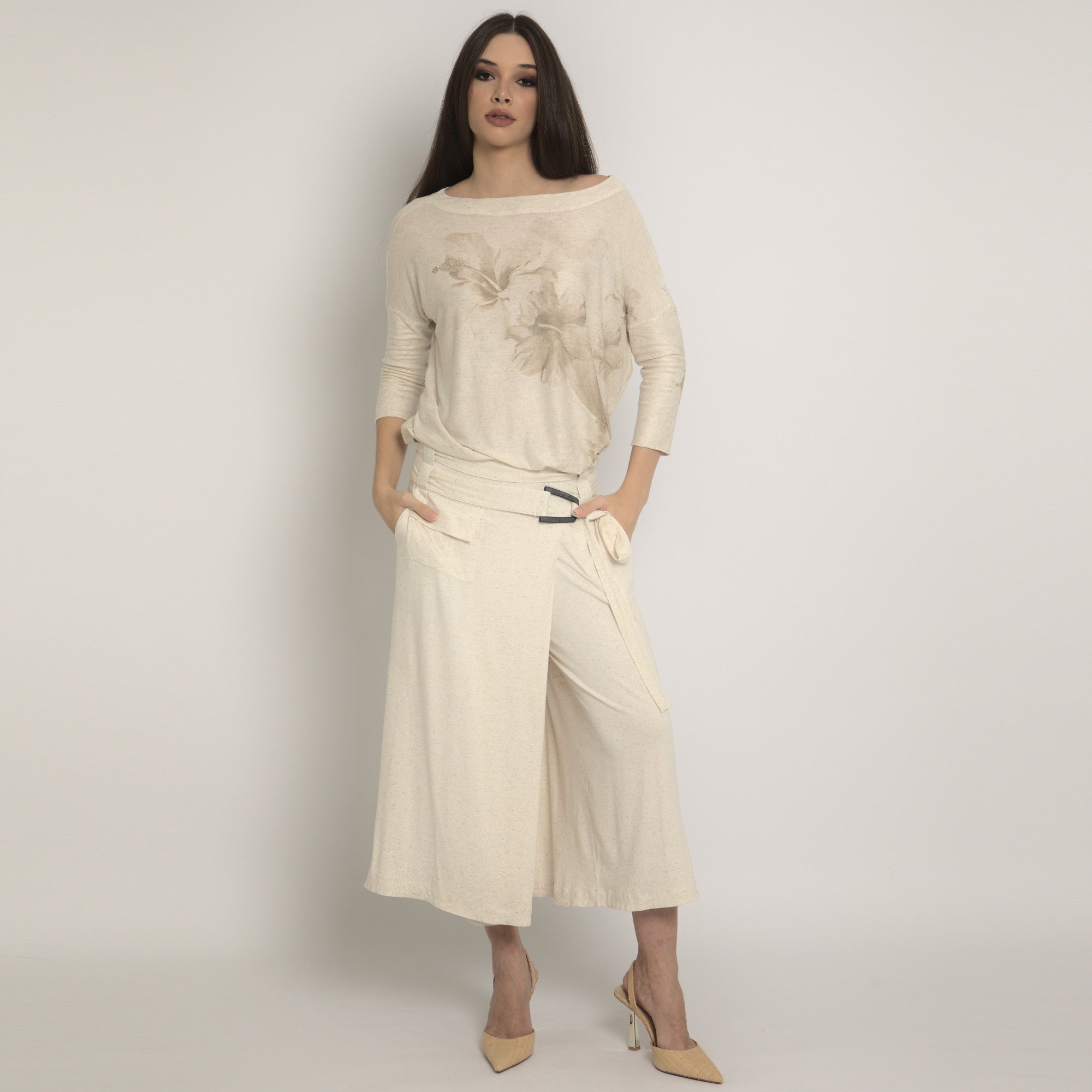 Aurora - Saia-calça com fivela