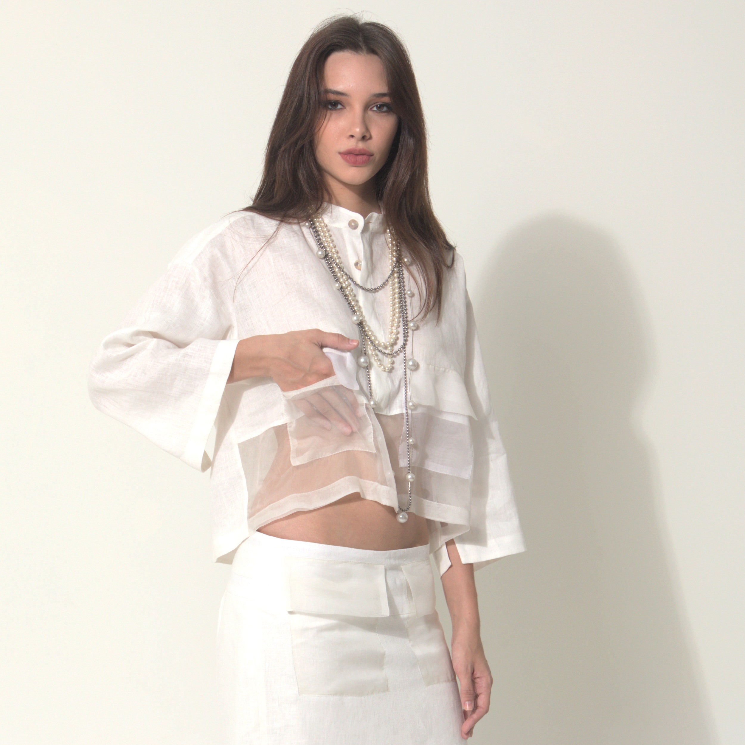 Goah - Camisa em 100% linho com transparencia em organza 100% seda