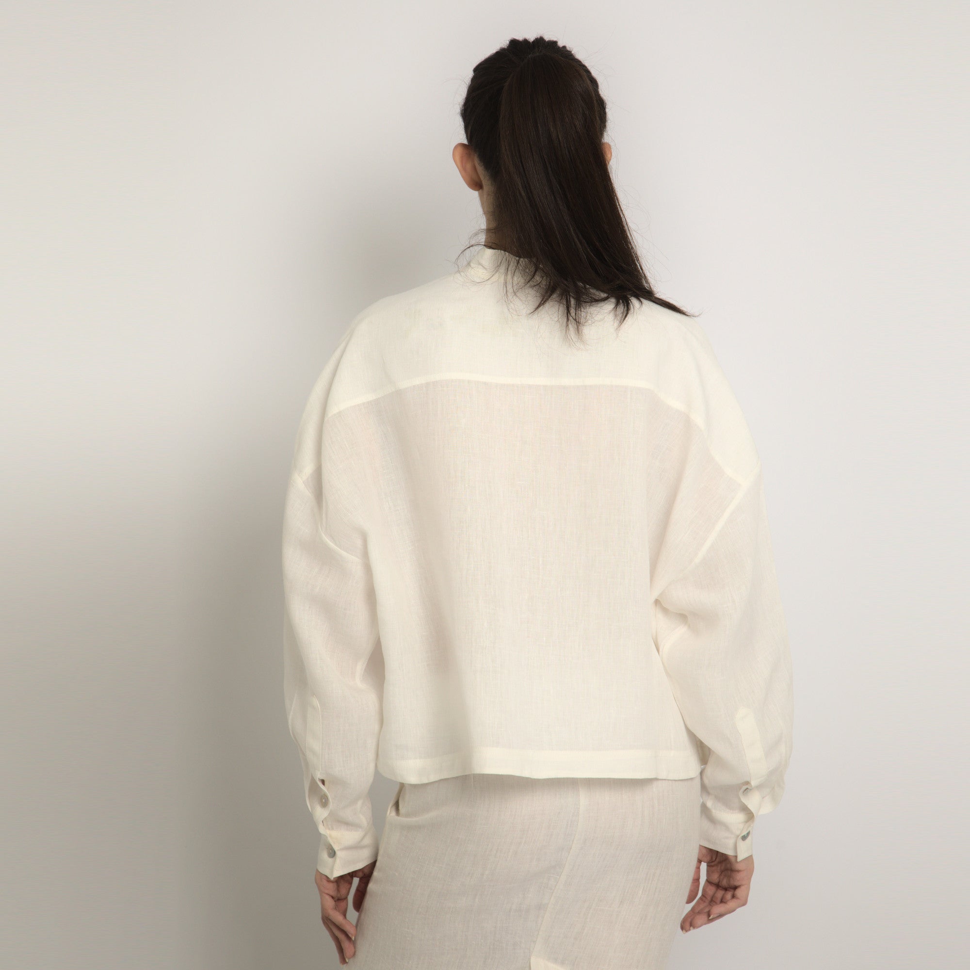 Kamala - Camisa em linho natural indiano