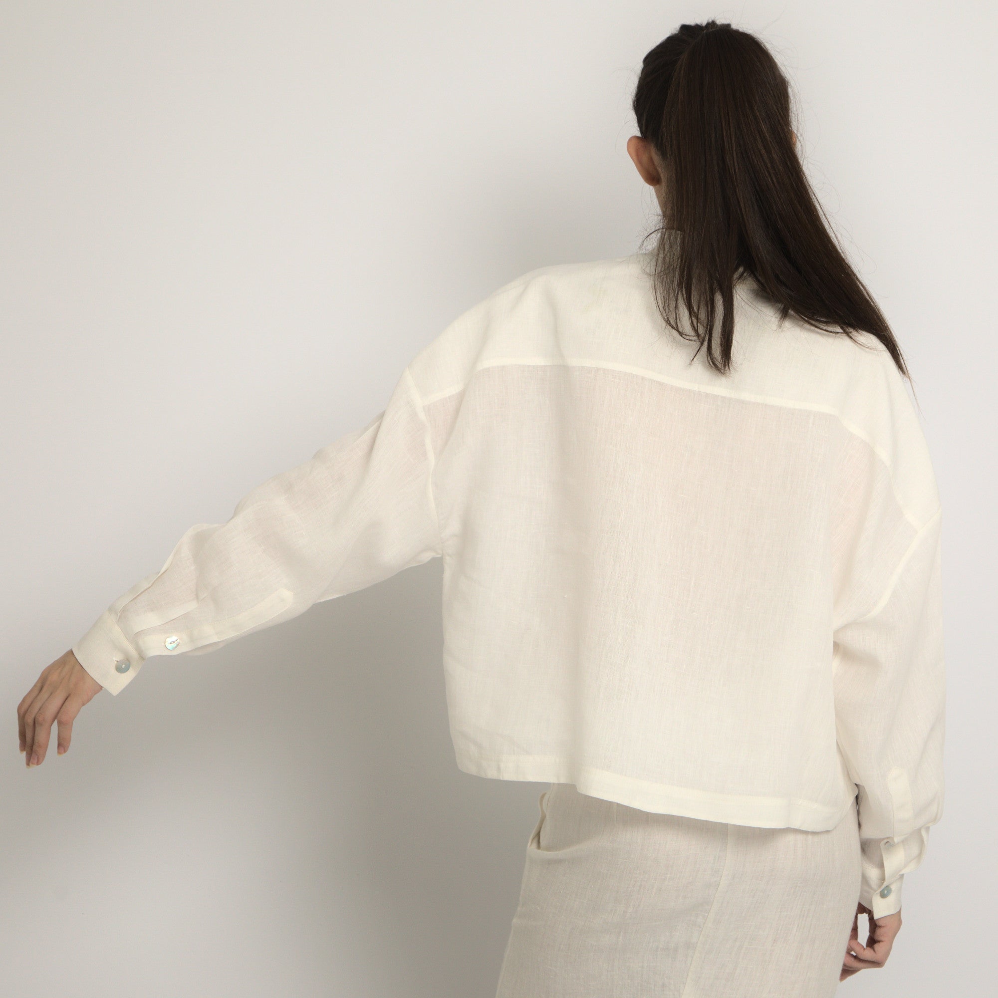 Kamala - Camisa em linho natural indiano