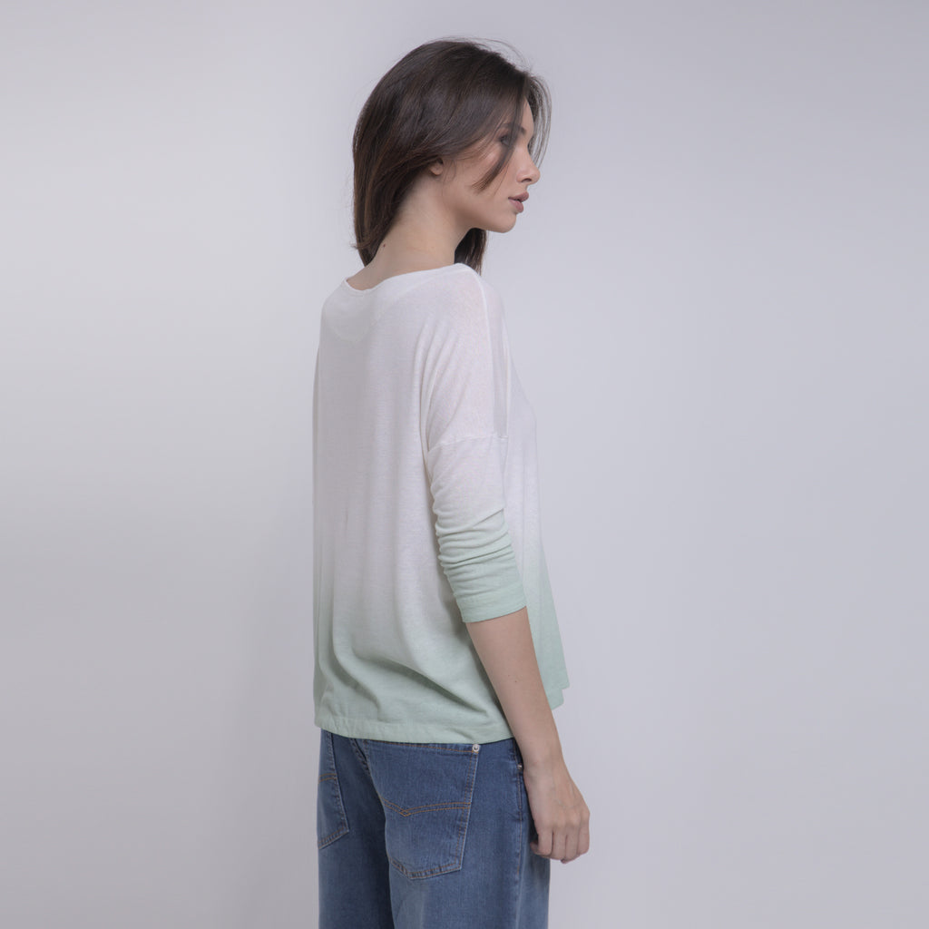 Iris - Blusa de malha degradê com mangas 3/4, off-white e verde
