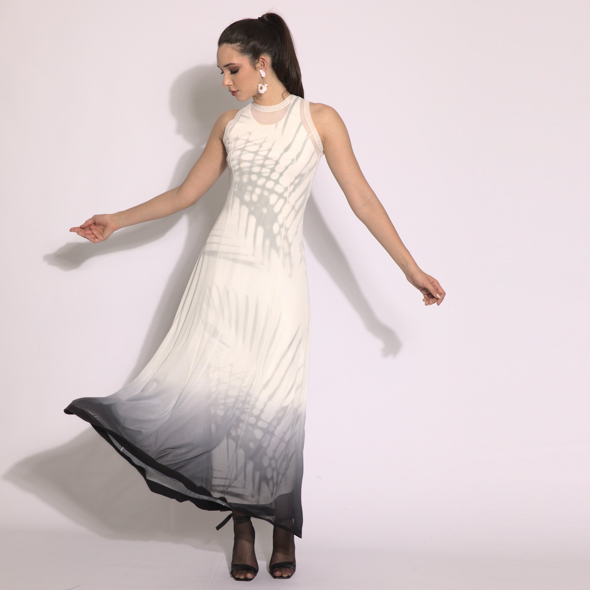 Mesh Dress - veste em tule (segunda pele)