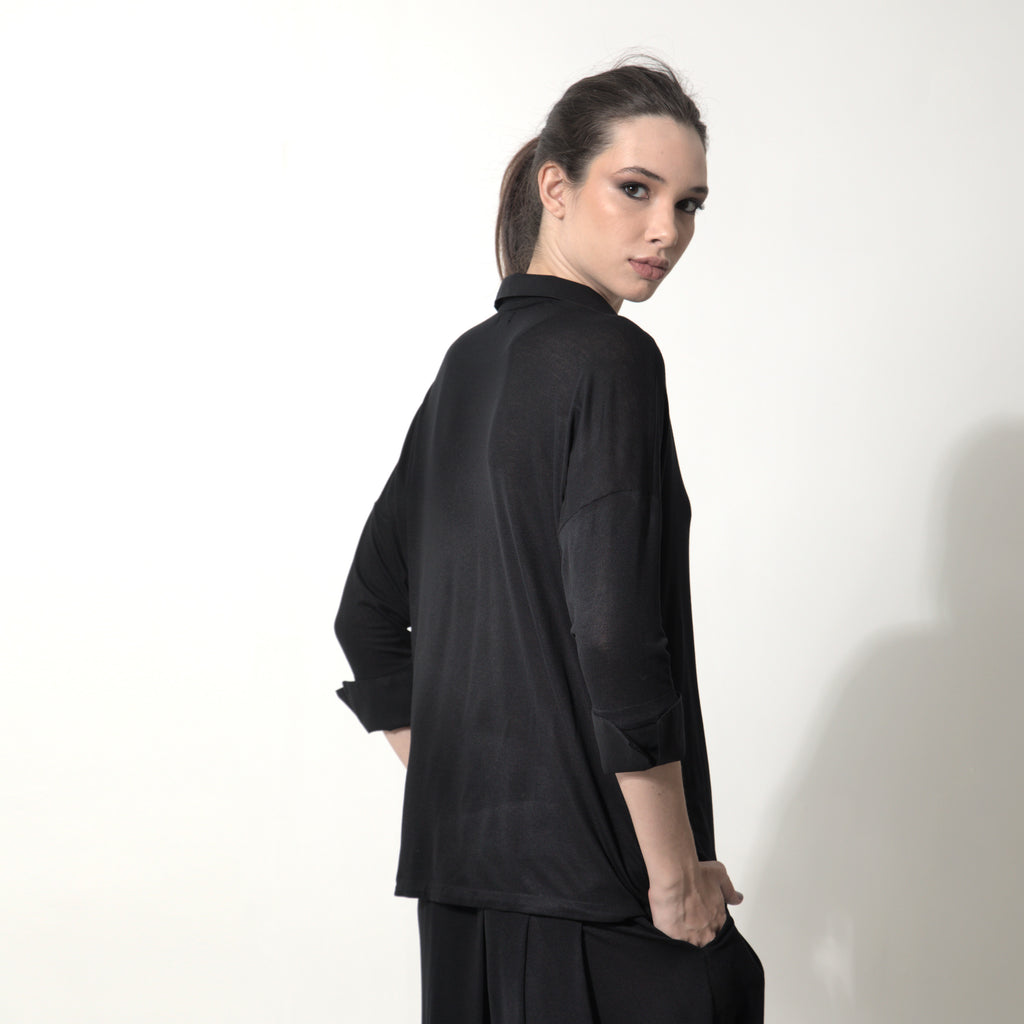 Nora - Blusa de malha com mangas e punhos de tricoline