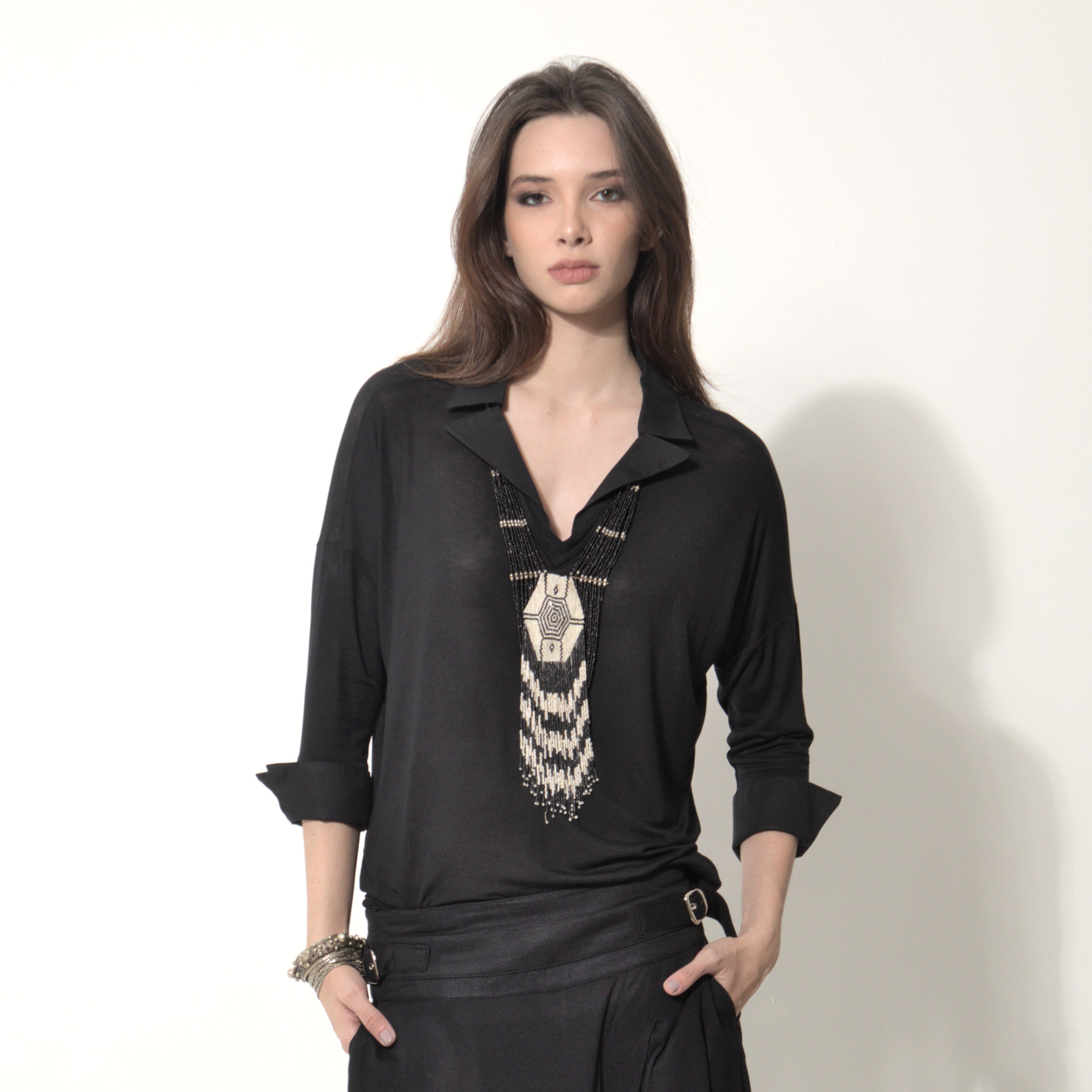 Nora - Blusa de malha com mangas e punhos de tricoline