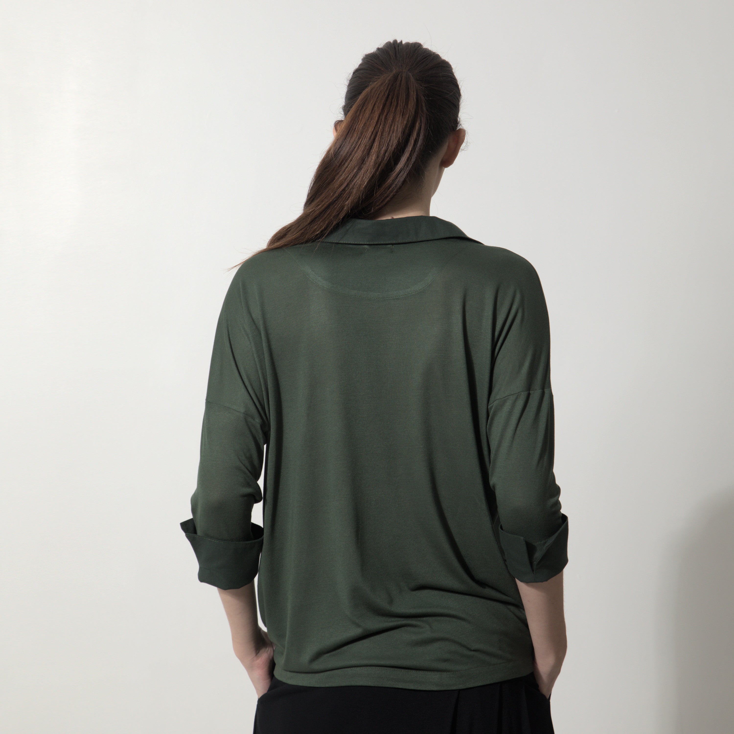 Nora - Blusa de malha com mangas e punhos de tricoline