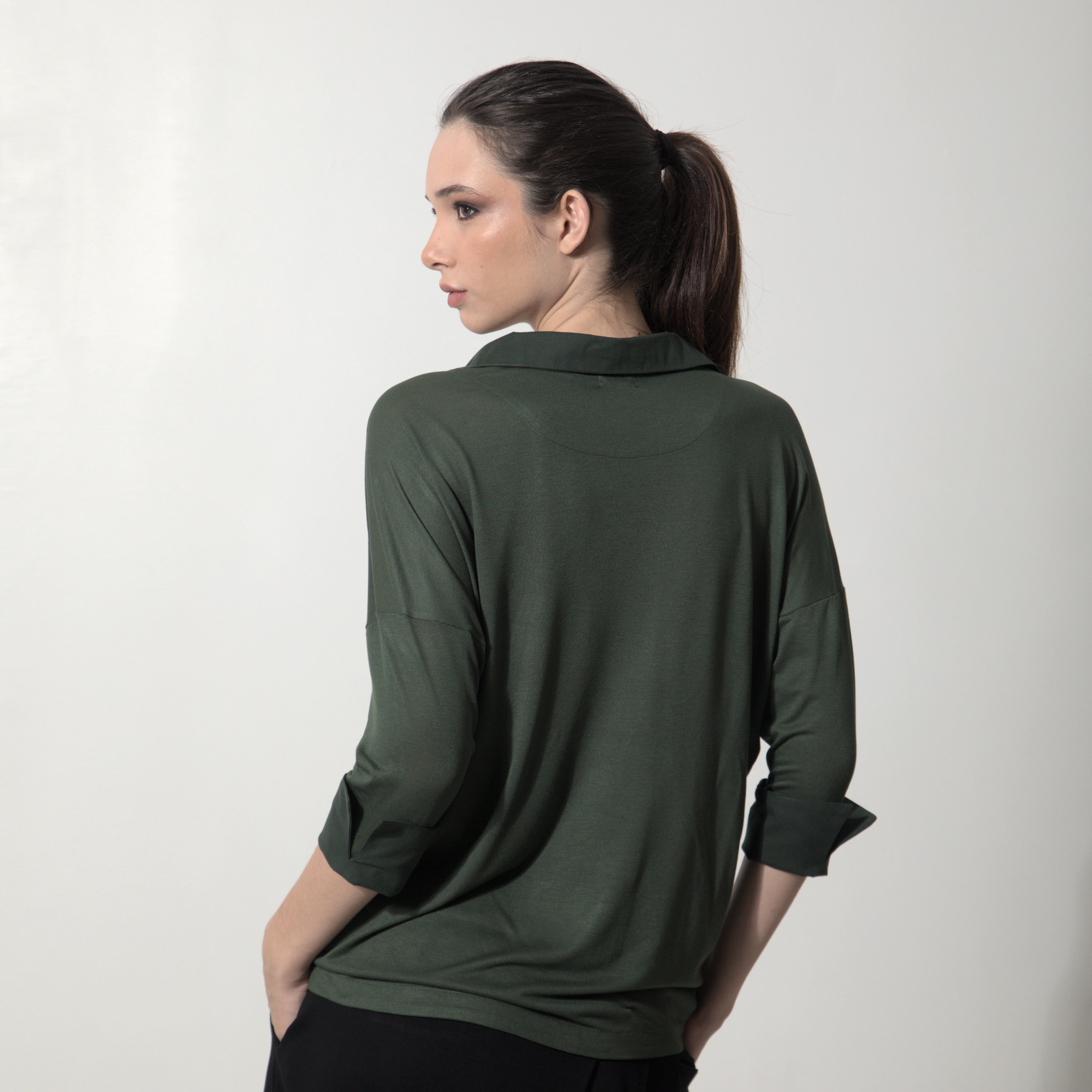 Nora - Blusa de malha com mangas e punhos de tricoline