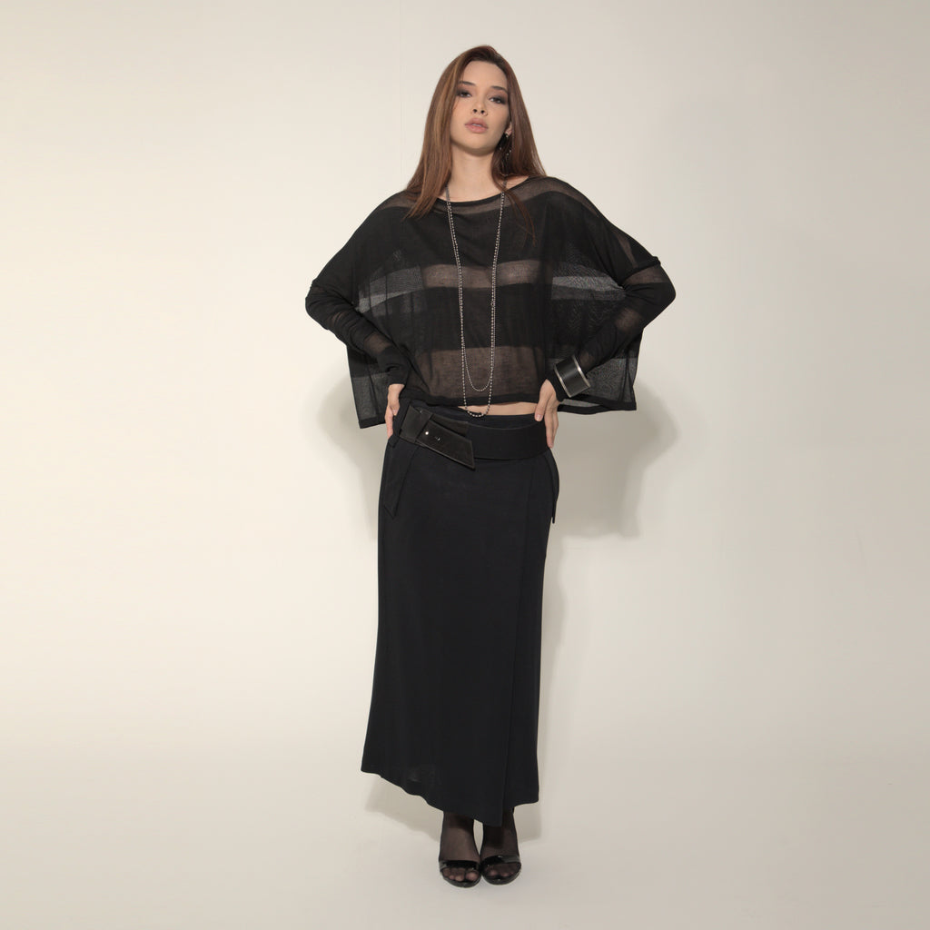 Cleo - Saia-calça de malha com cinto na cor preta