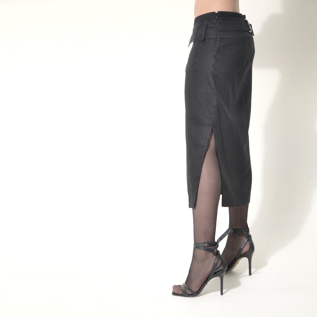 Gauri - Saia em linho e bolsos de organza