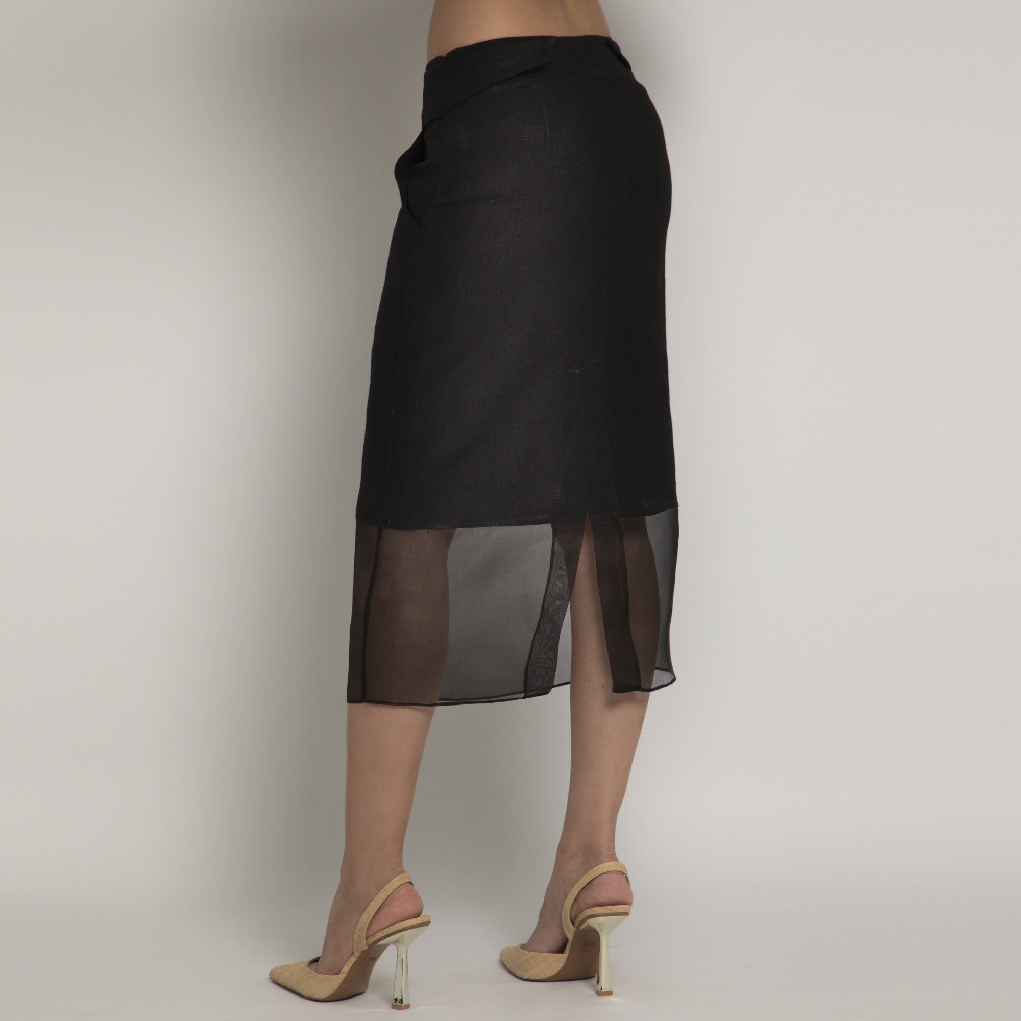 Lines - Saia em linho e organza