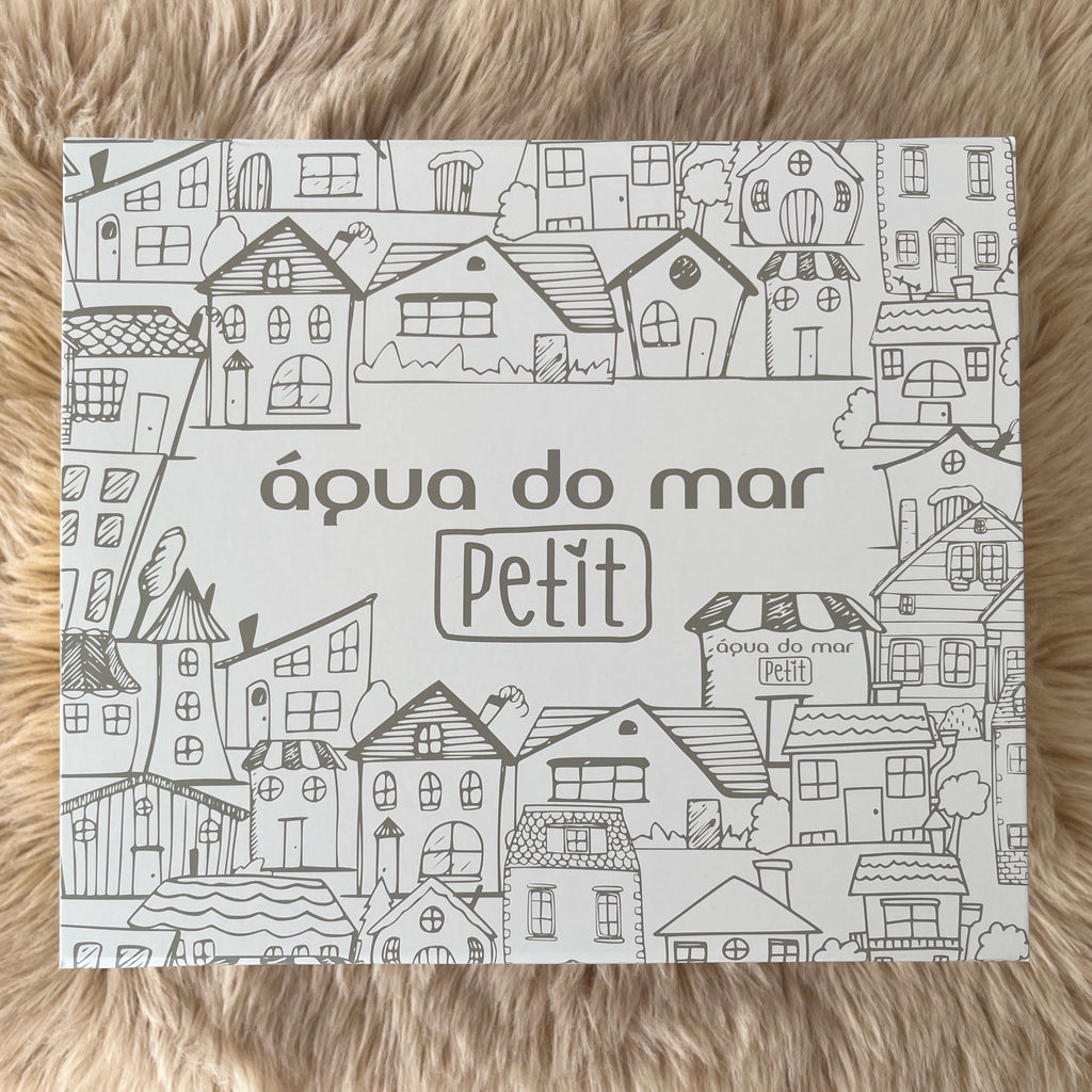 Kit Pijama Casinha - kit criativo para crianças com pijama para colorir e casinha montável