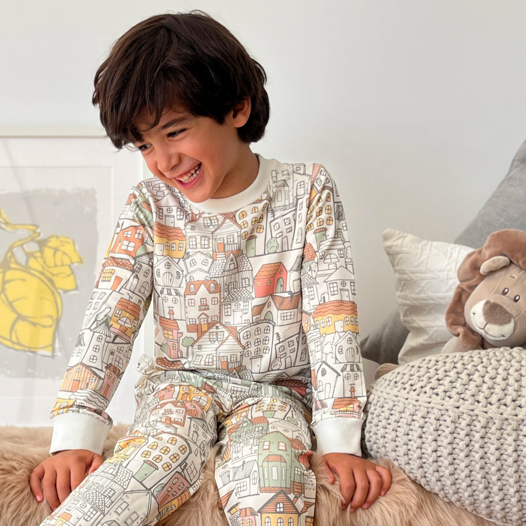 Kit Pijama Casinha - kit criativo para crianças com pijama para colorir e casinha montável