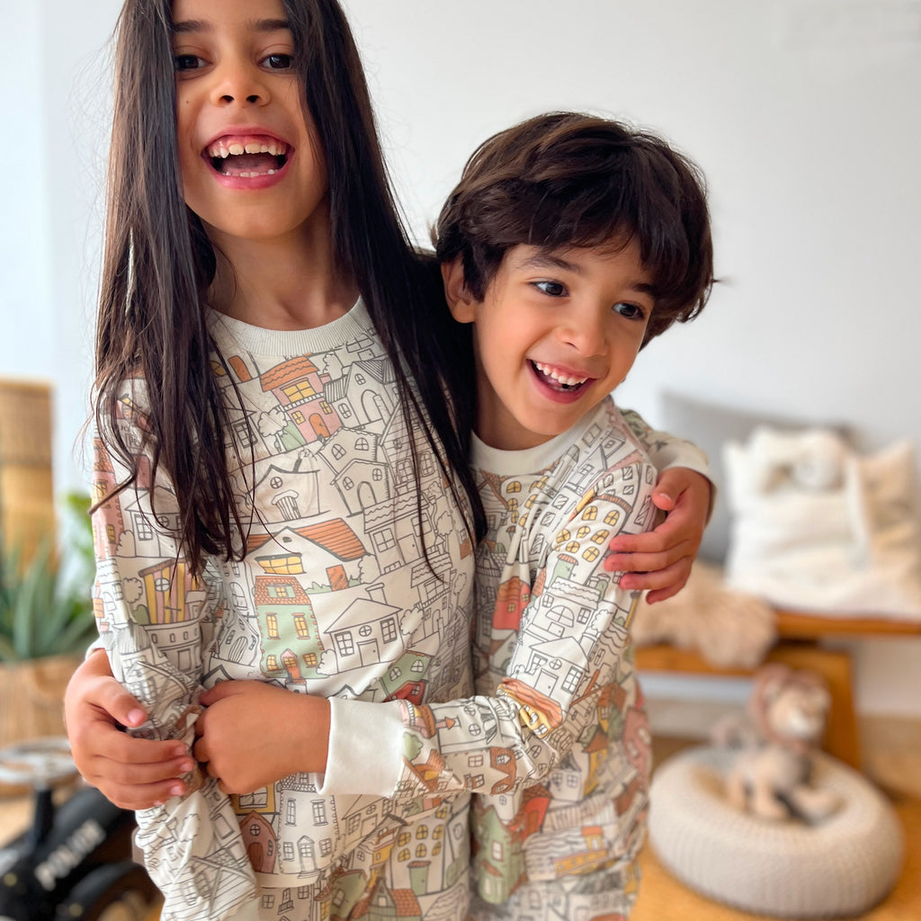 Kit Pijama Casinha - kit criativo para crianças com pijama para colorir e casinha montável