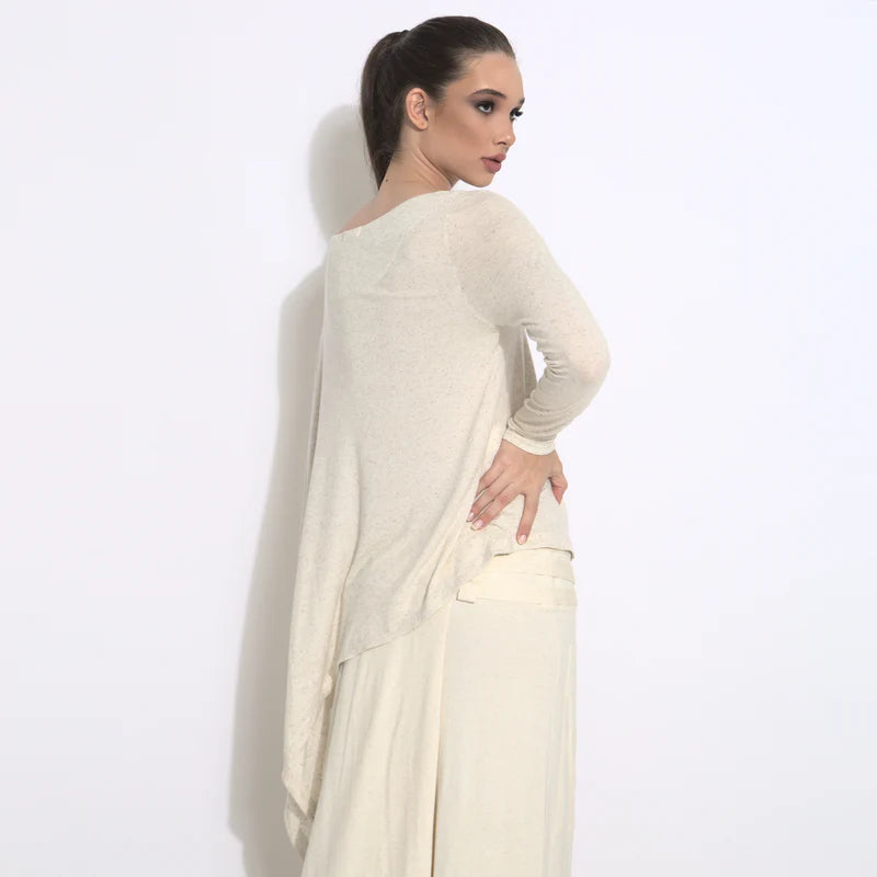 Naomi - blusa em malha assimétrica