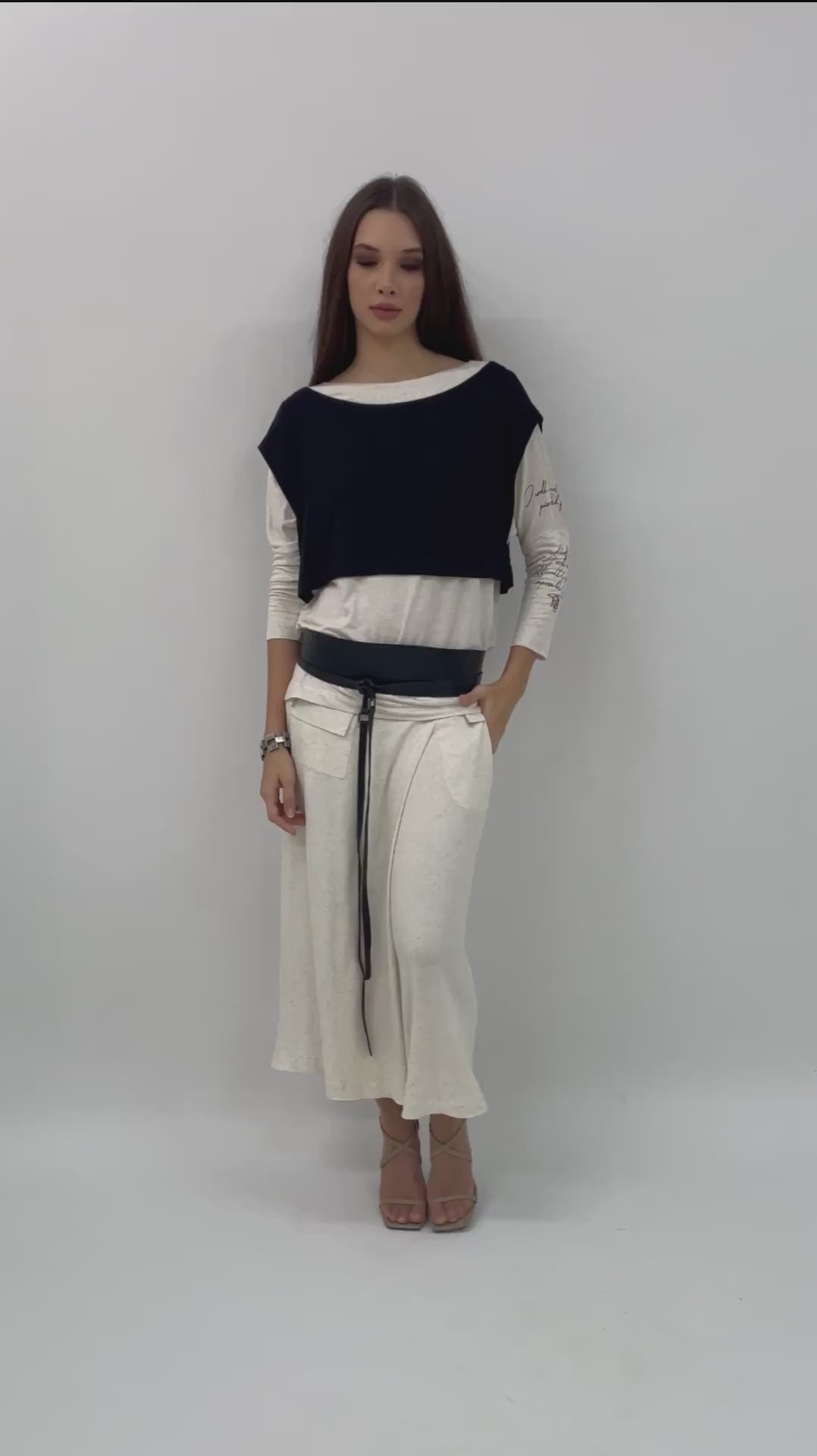 Aurora - Saia-calça com fivela