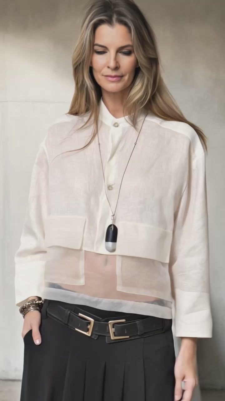 Goah - Camisa em 100% linho com transparencia em organza 100% seda