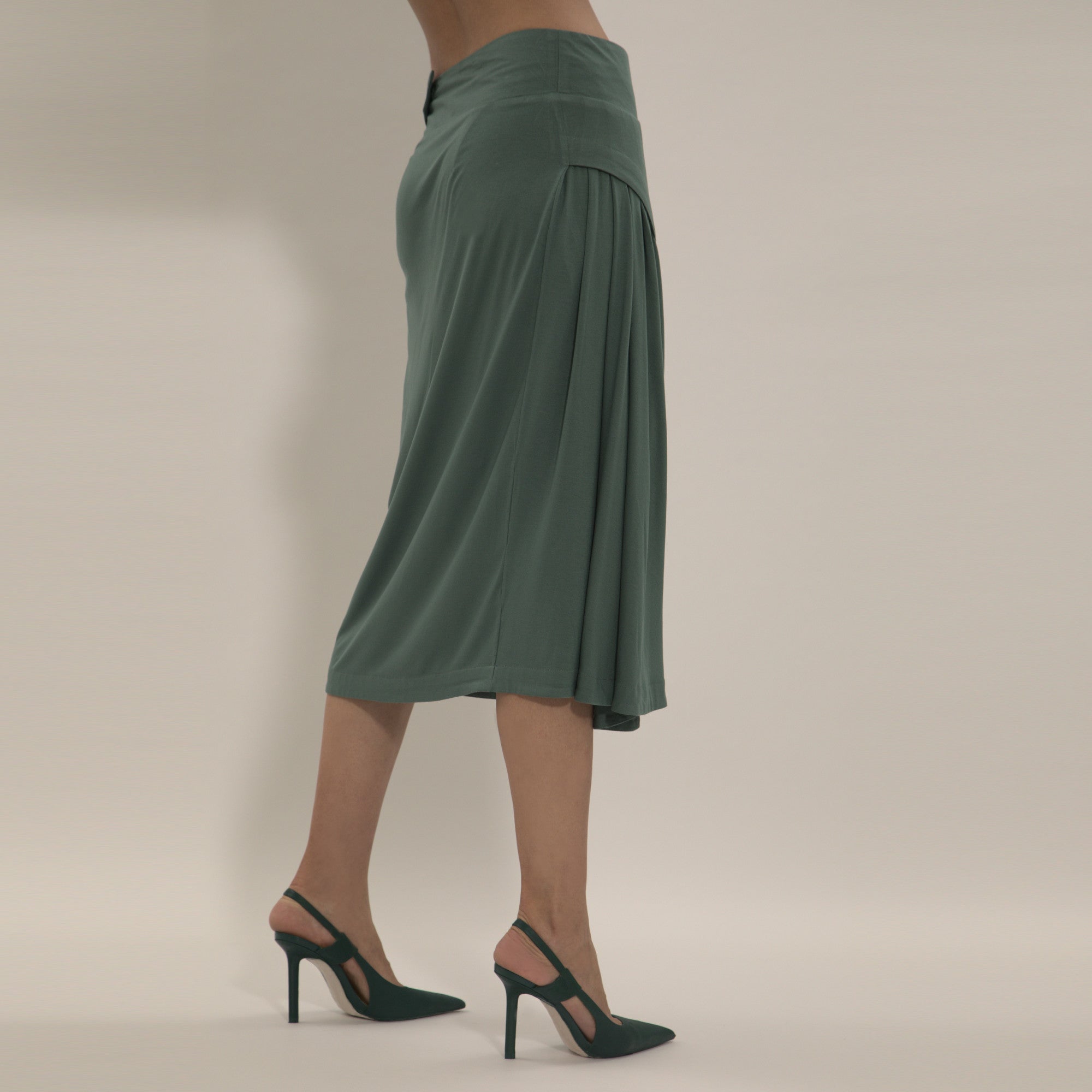 Yasmin - Saia assimétrica midi